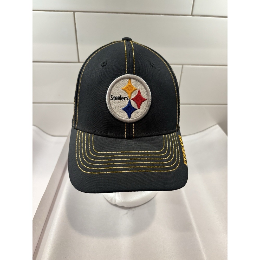 NWOT Pittsburgh Steelers OTS Fitted Medium-Large Black Hat